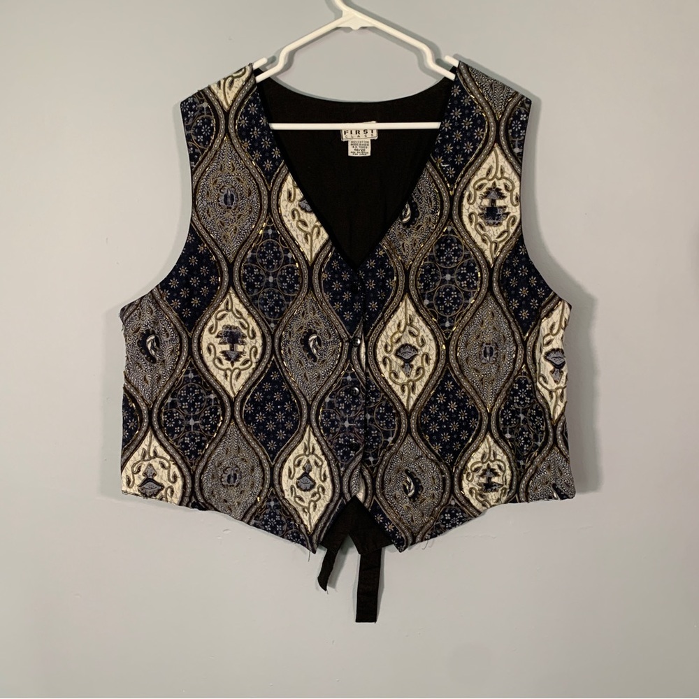First class // blue, white beaded printed cotton vest size 40/20 wk2